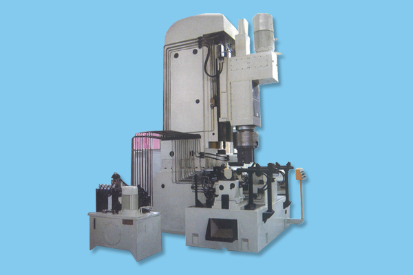 汽車後(hou)橋琵琶孔加(jiā)工镗孔車端(duān)面組合機床(chuáng)